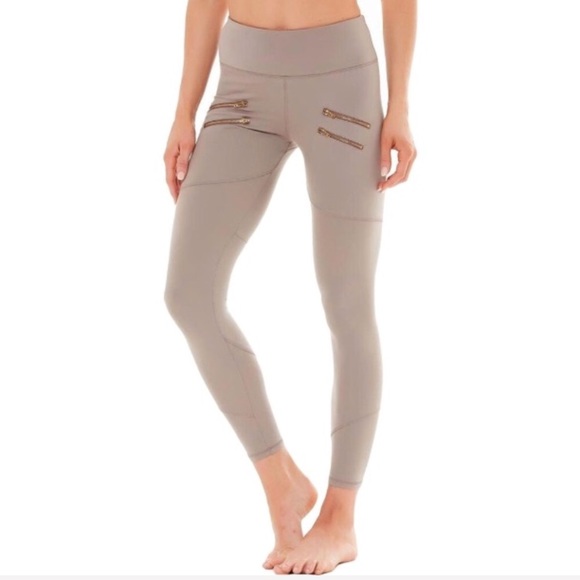 Varley Pants - Taupe Leggings BRAND NEW WITH TAGS SIZE SMALL